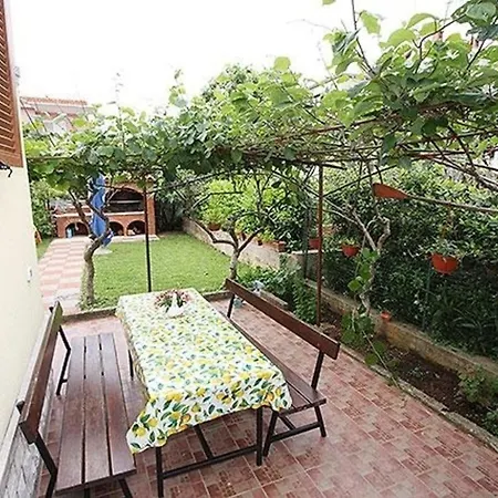 Fuer 4 Personen Ca 40 Qm In Novigrad, Istrien Istrische Riviera Apartment *